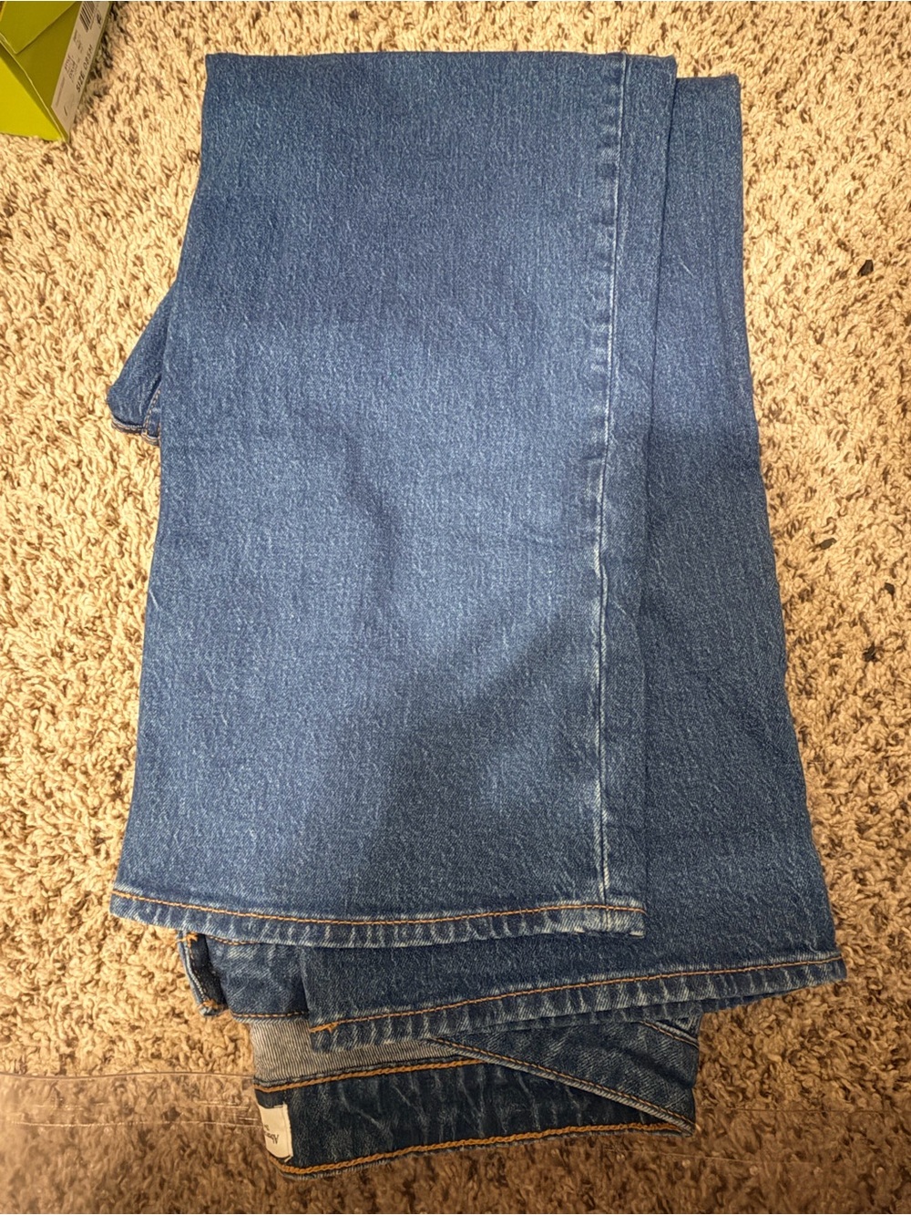 Curve Love High Rise 90s Relaxed Jeans - Picture 4 of 4